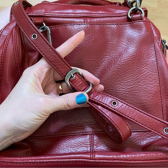 Matt & Nat Vegan Crossbody Bag Purse Red Adjustable Strap Cross Body - Picture 11 of 16